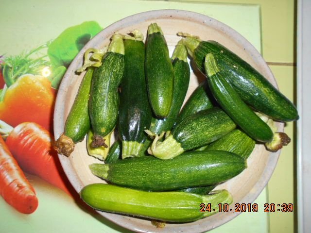 Un régal de mini courgettes.jpg