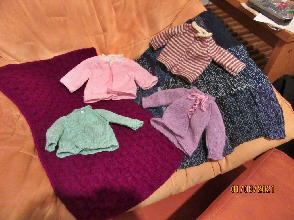 brassieresaout.jpeg
