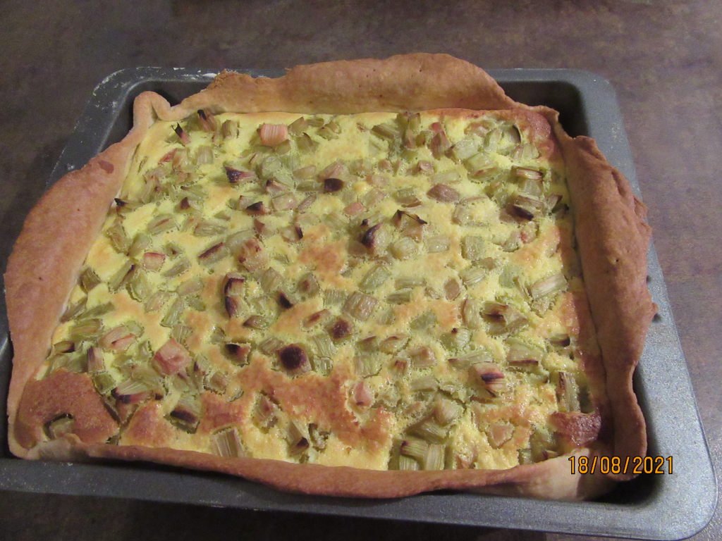 tarte rhubarb.jpeg