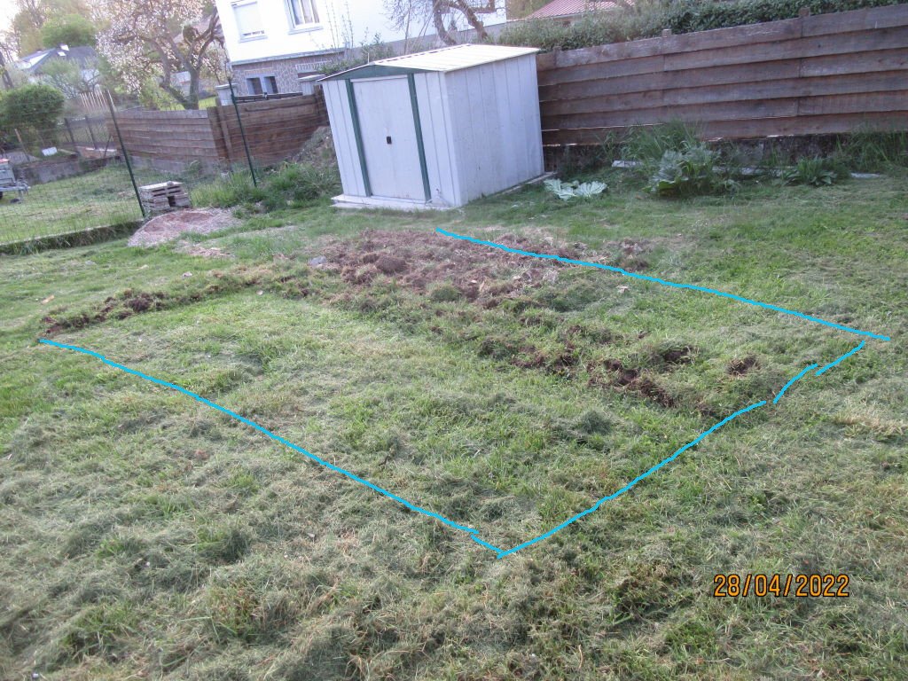 devantcabane28avril.jpeg