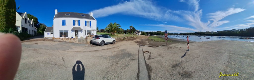Maison les pieds dans l'eau
