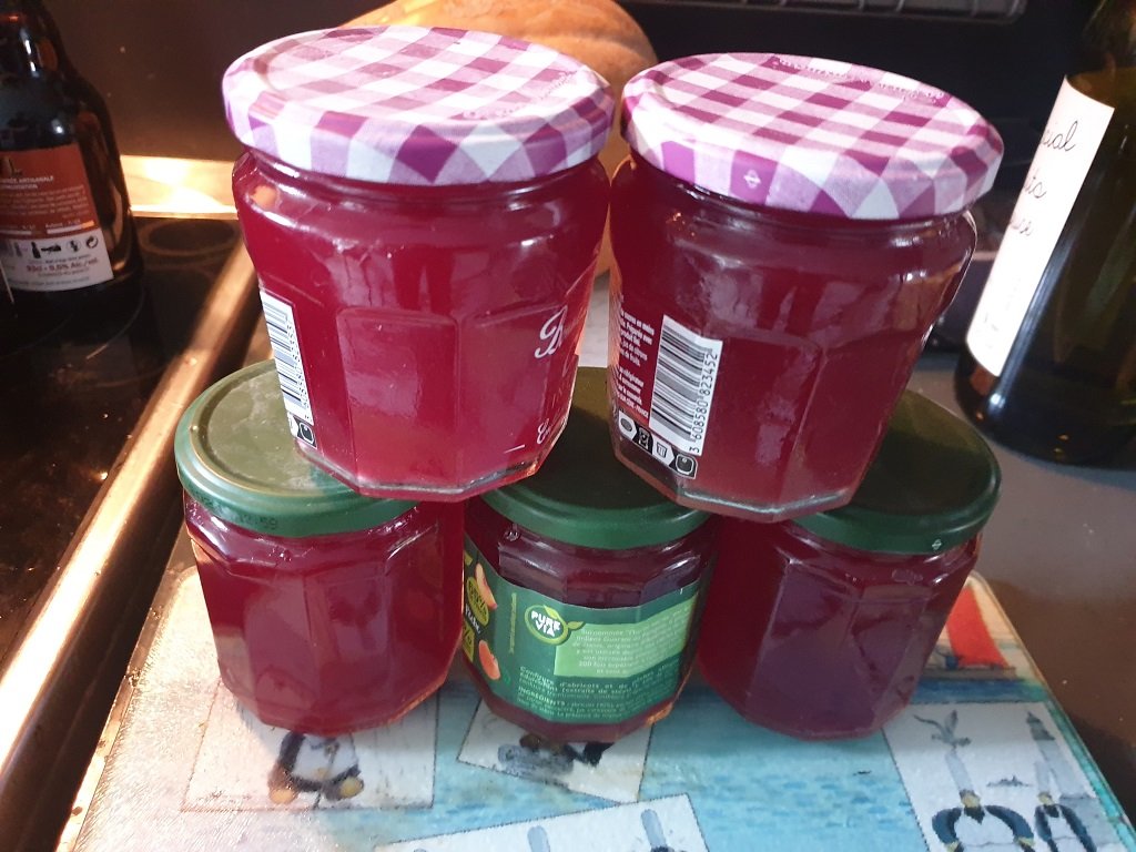 240707 gelée de groseilles.jpg