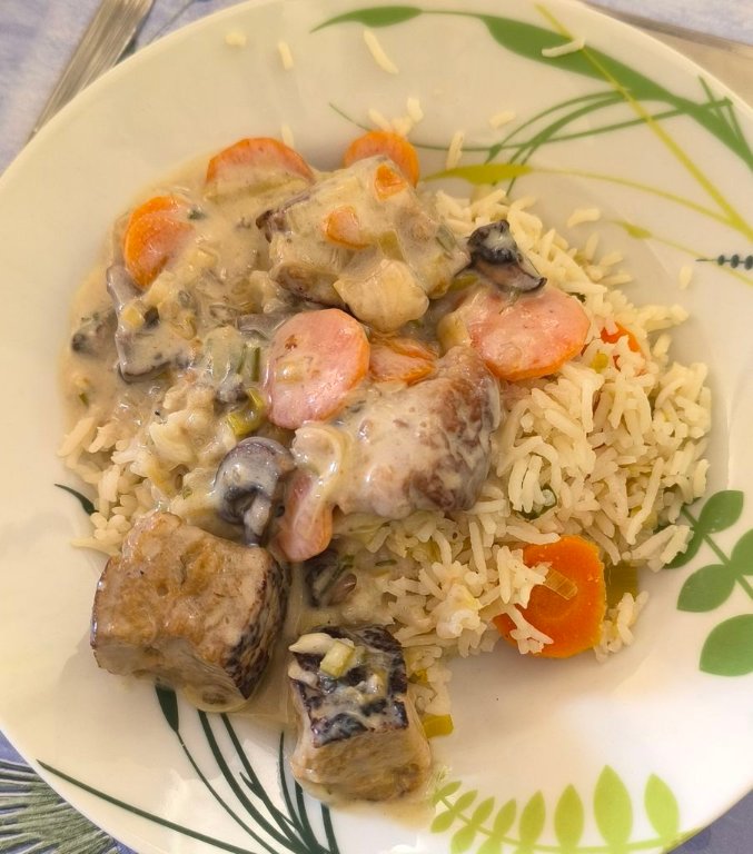 assiette blanquette.jpg