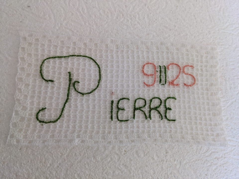 crochet pierre.jpg